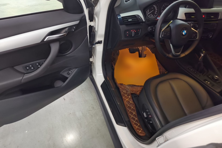 BMW X1 2017 car image #16