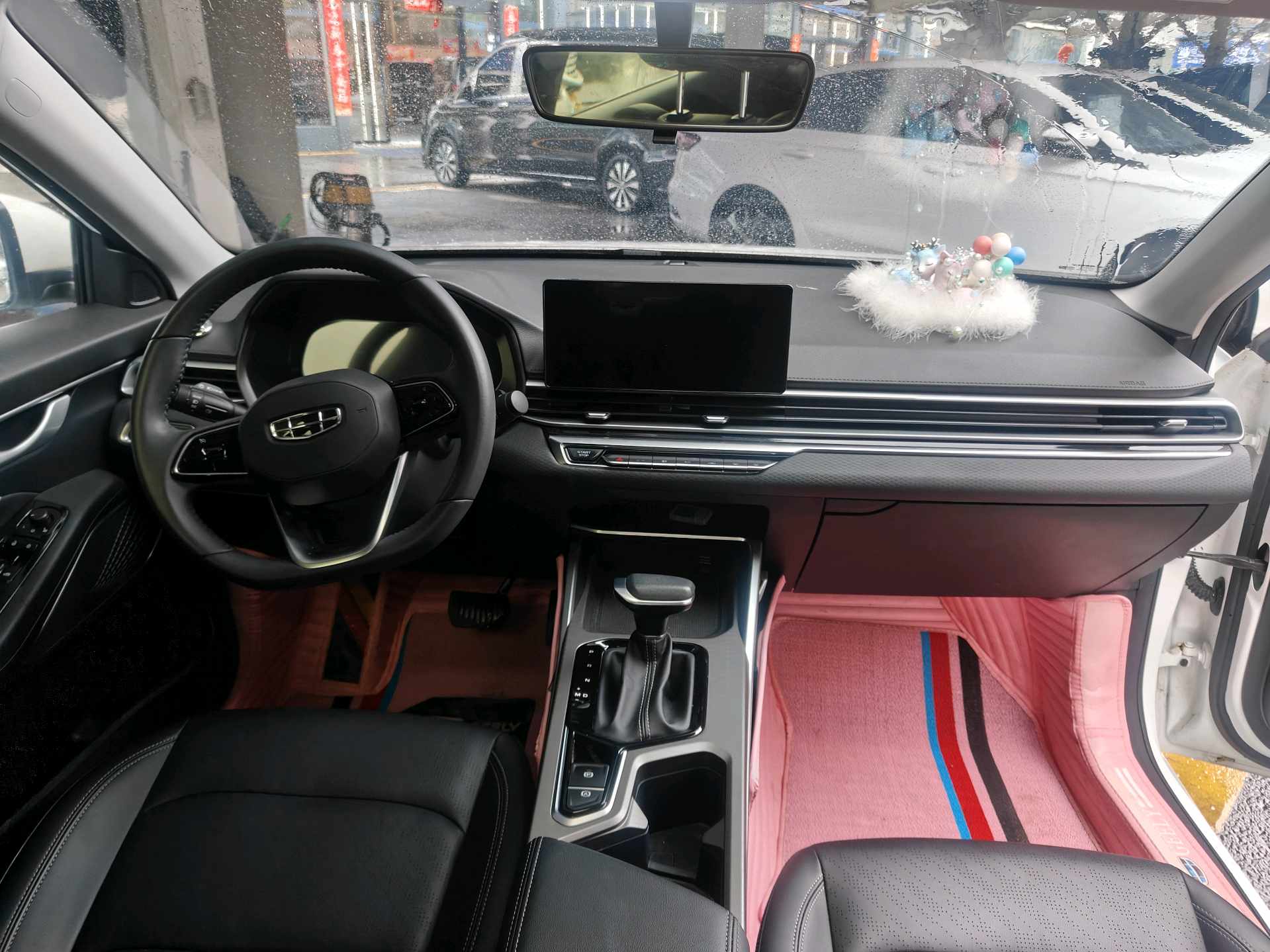 GEELY Emgrand 2023 immagine di auto #6