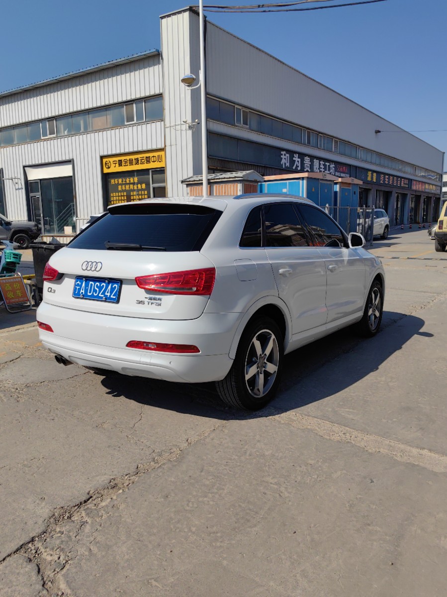 Audi Q3 2014 #6 Audi Q3 2014 car image #6