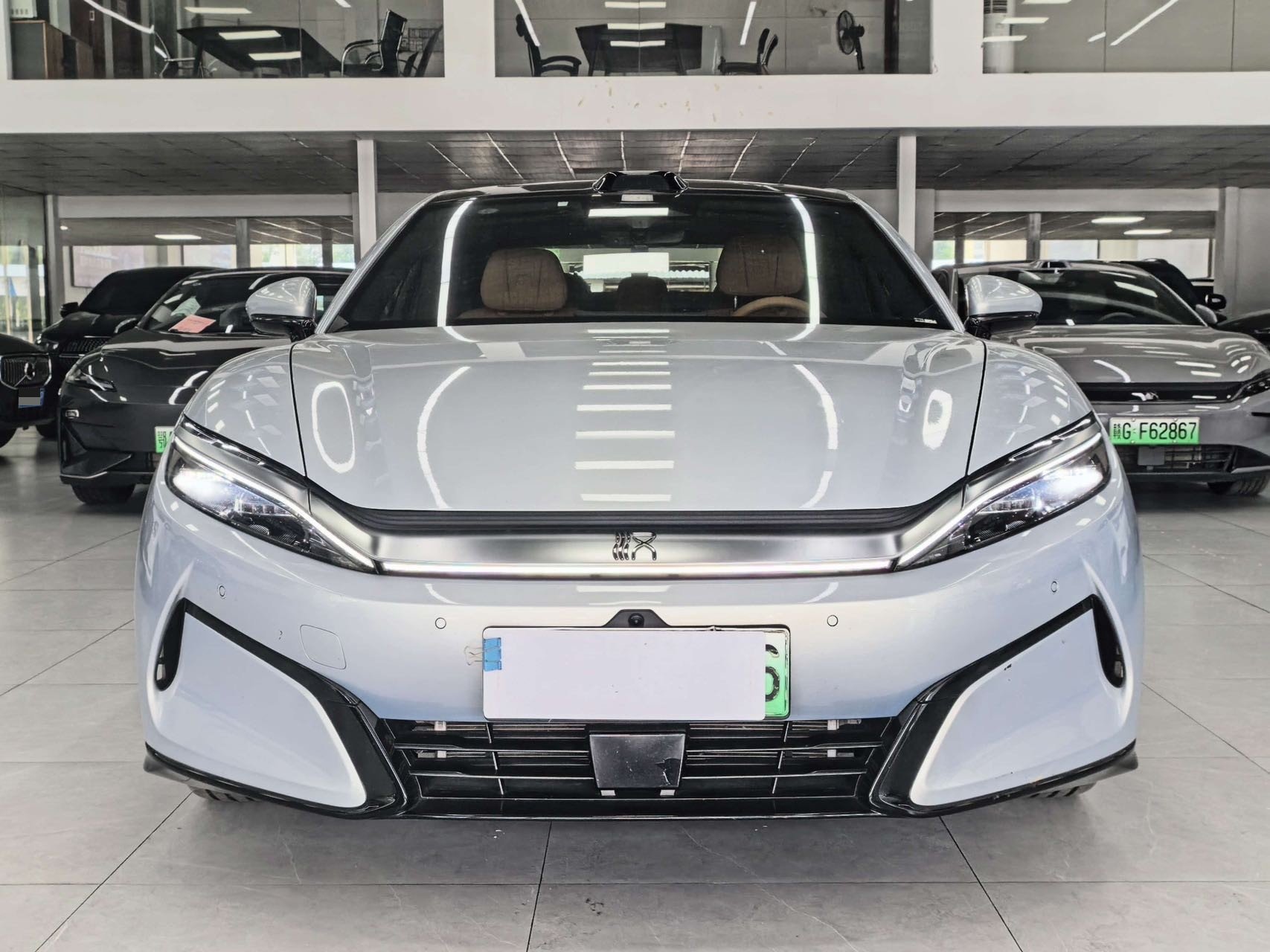 BYD HanL 2025 imagem de carro #2