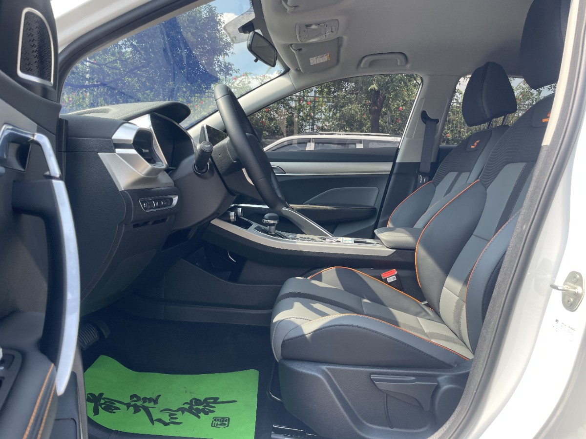 GEELY Coolray 2024 #4 GEELY Coolray 2024 car image #4