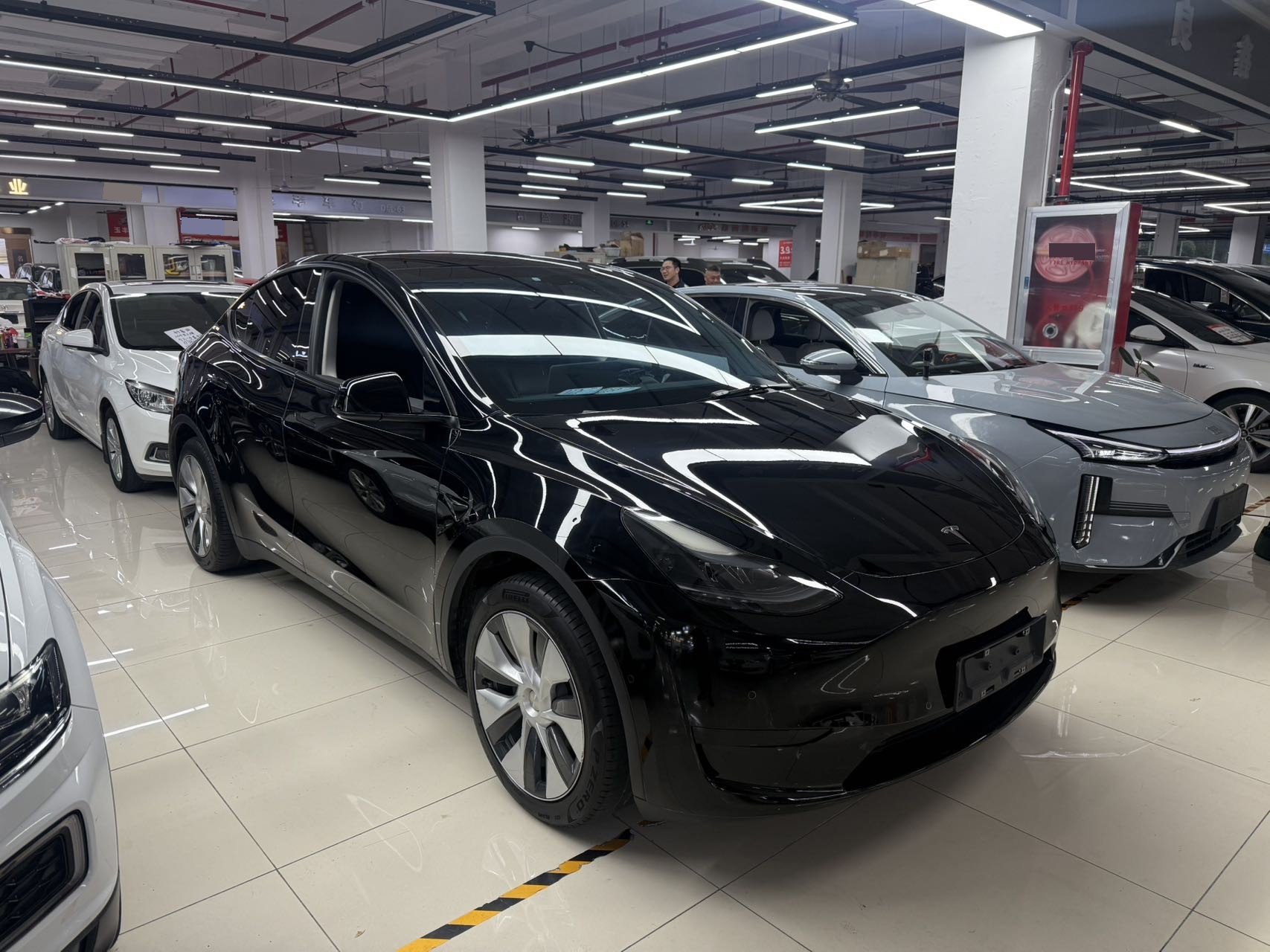 Tesla Model Y 2022 #3 Tesla Model Y 2022 изображение автомобиля #3