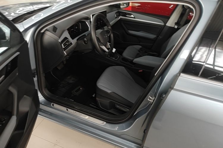 Volkswagen Lavida 2022 car image #15