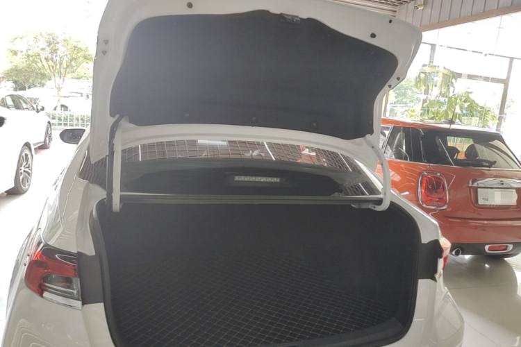 Toyota Corolla 2021 imagen de coche #19