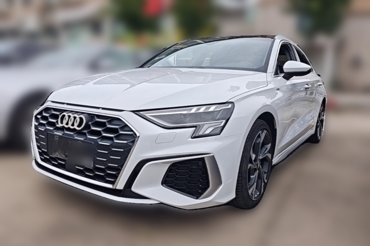 Audi A3 2021 car image #2