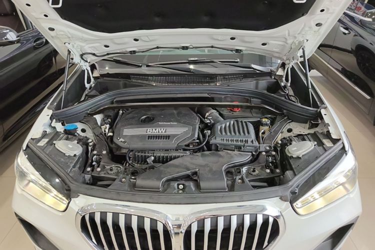 BMW X1 2021 car image #20