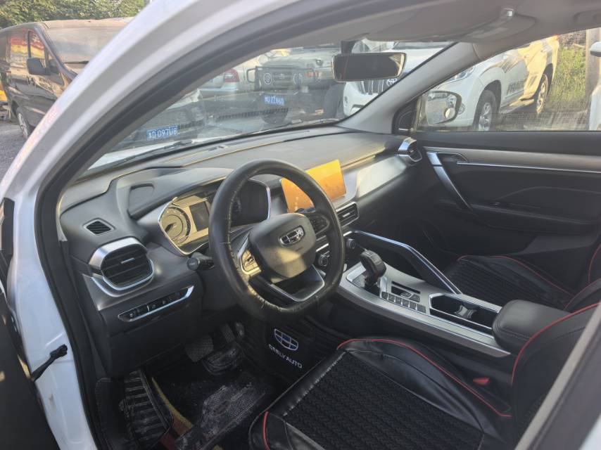 GEELY Coolray 2019 image de voiture #7