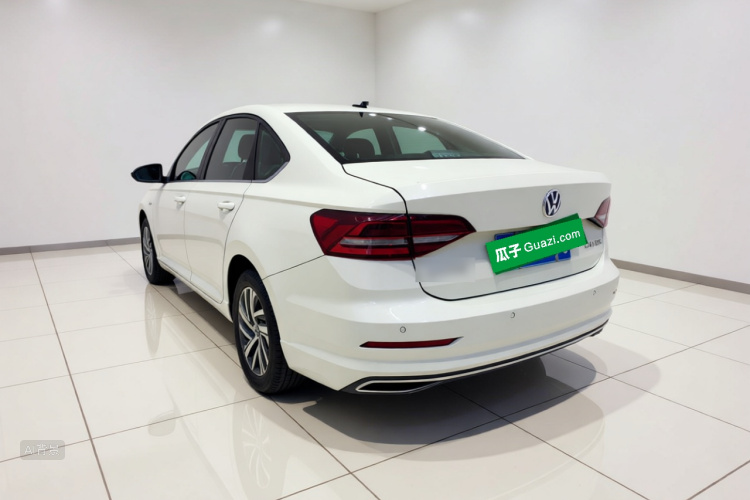 Volkswagen Lavida 2022 car image #5
