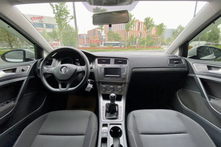 Volkswagen Golf 2017 #12 Volkswagen Golf 2017 car image #12