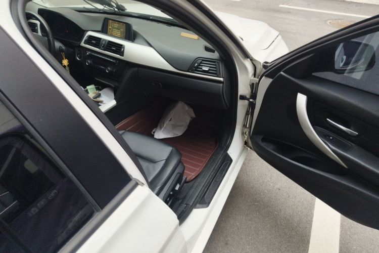 BMW 3 Series 2014 #23 BMW 3 Series 2014 car image #23