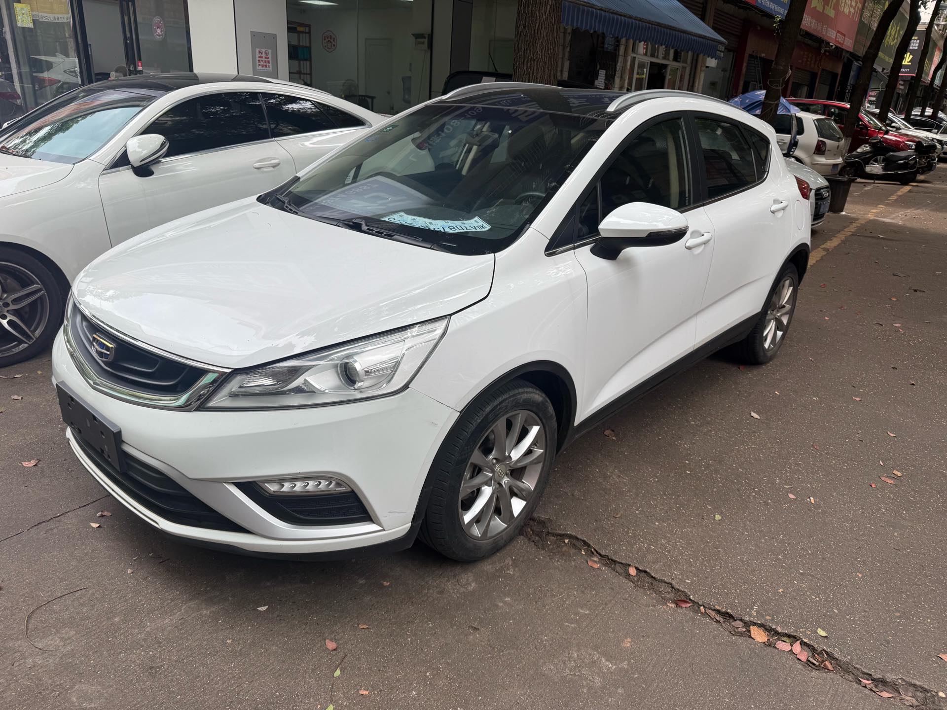 GEELY Emgrand GS 2017 GEELY Emgrand GS 2017 car image