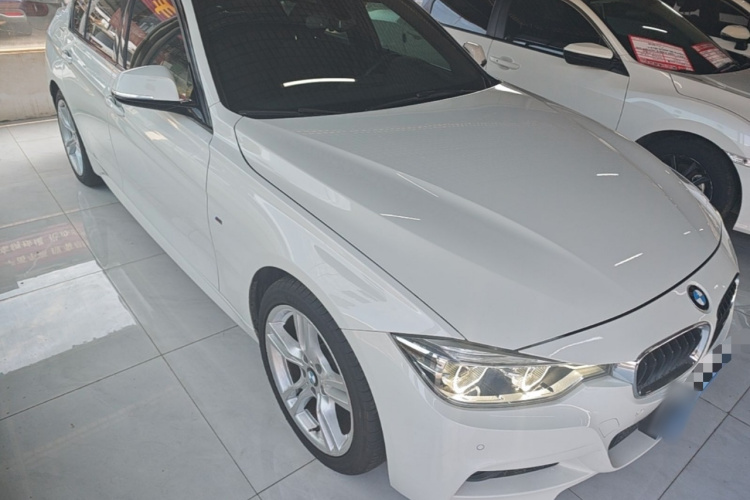 BMW 3 Series 2017 #4 BMW 3 Series 2017 car image #4