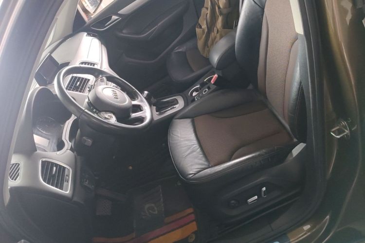 Audi Q3 2019 #15 Audi Q3 2019 car image #15
