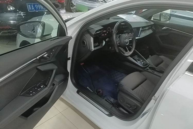 Audi A3 2021 immagine di auto #16