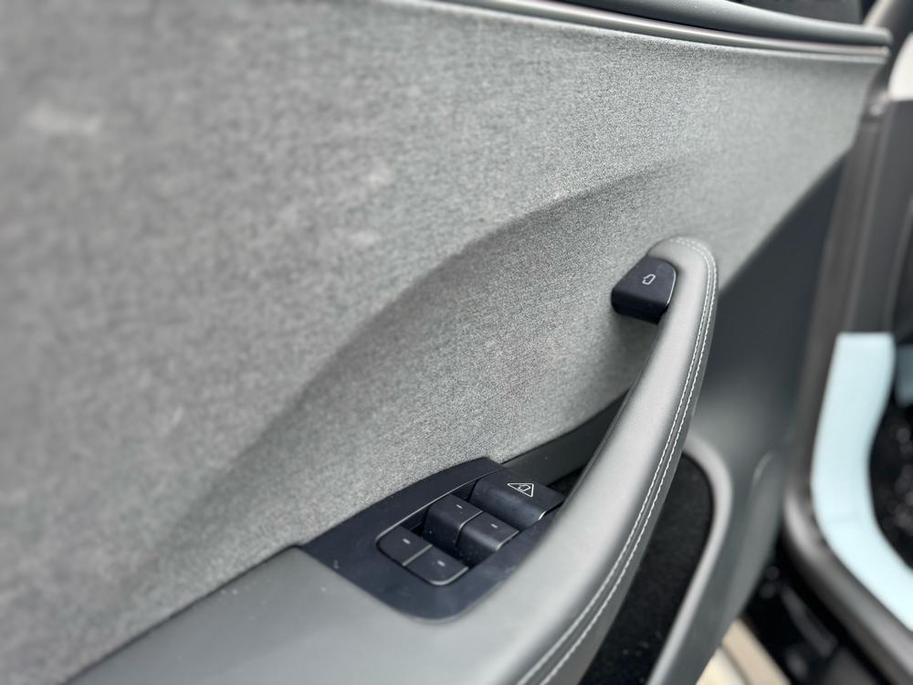 Tesla Model 3 2025 car image #15