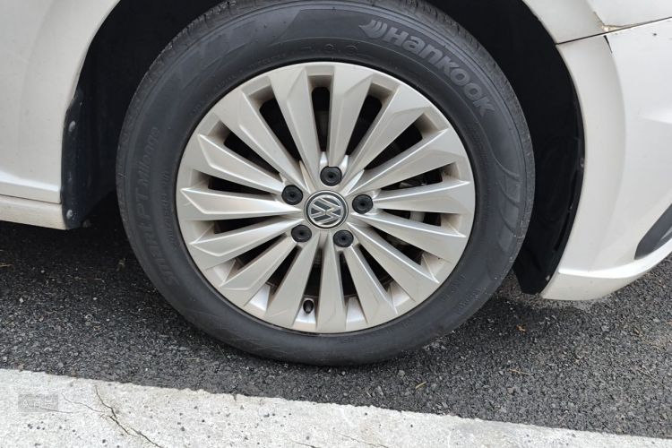 Volkswagen Lavida 2019 car image #9