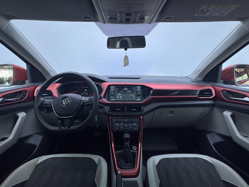 Volkswagen T-Cross 2019 #14 Volkswagen T-Cross 2019 صورة سيارة #14