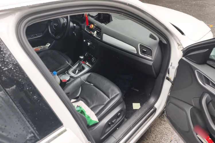 Audi Q3 2016 #25 Audi Q3 2016 car image #25