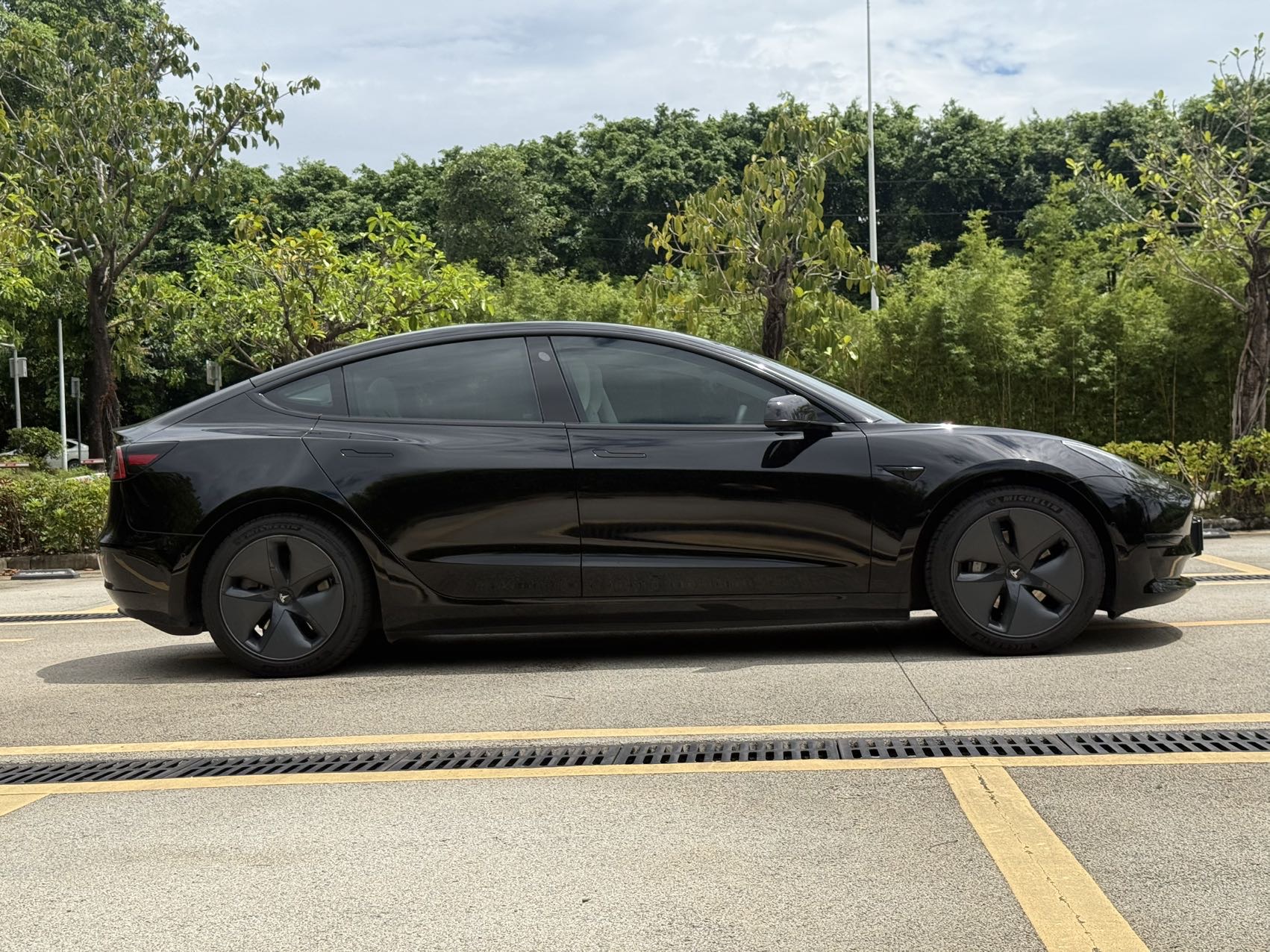 Tesla Model 3 2021 #15 Tesla Model 3 2021 car image #15