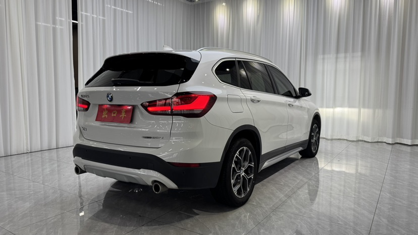 BMW X1 2021 #6 BMW X1 2021 car image #6