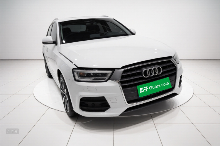 Audi Q3 2018 immagine di auto #4