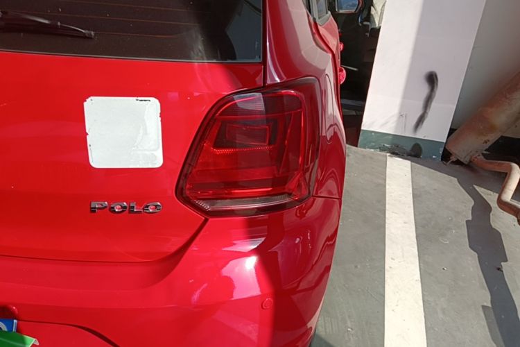 Volkswagen Polo 2018 car image #8