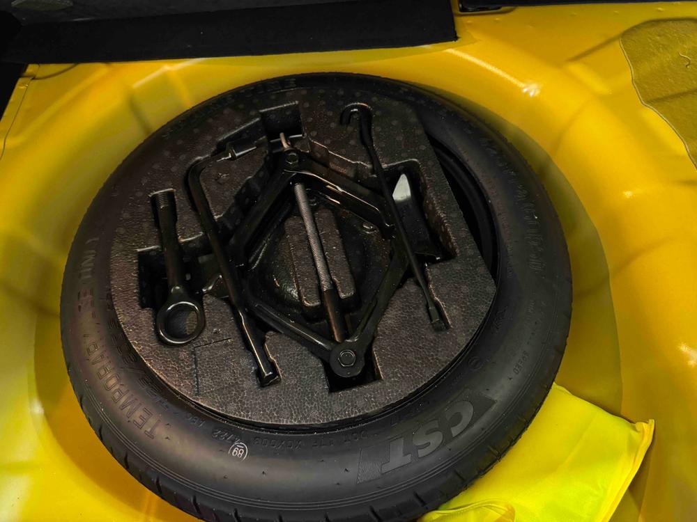 Kia KX1 2022 car image #8