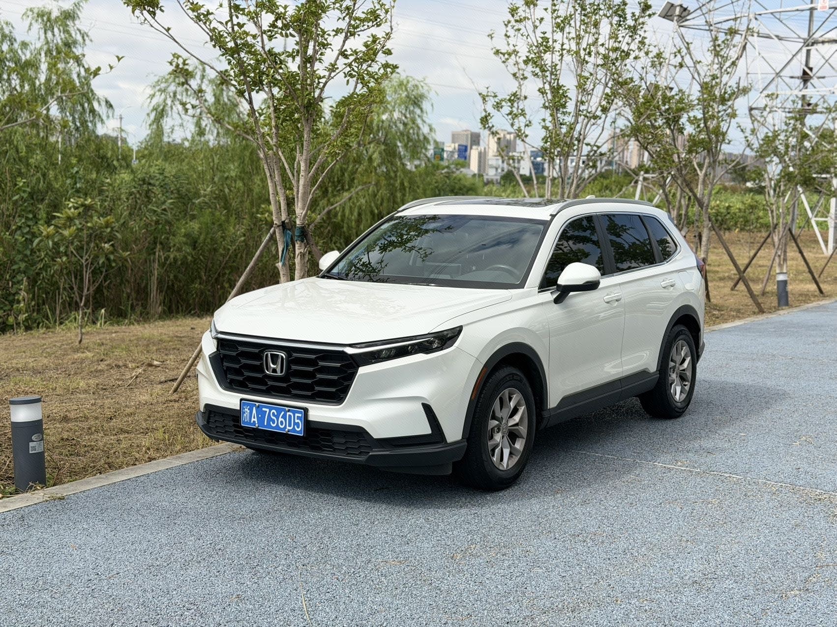 Honda CR-V 2024 Honda CR-V 2024 car image