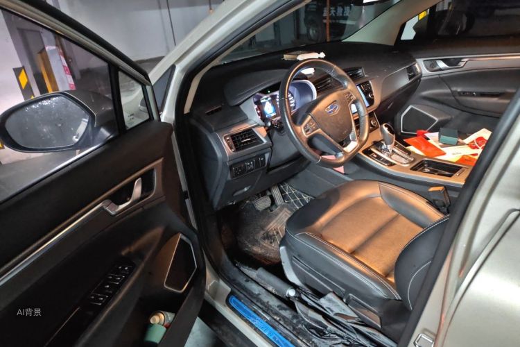 GEELY Emgrand GS 2017 car image #18