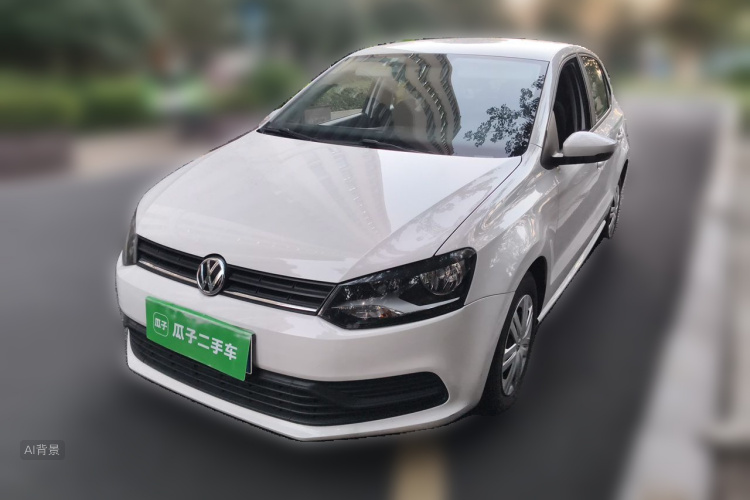 Volkswagen Polo 2019 car image #2