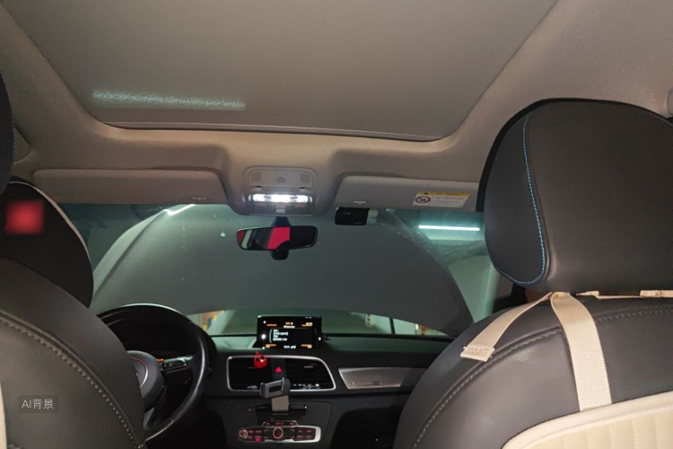 Audi Q3 2018 car image #20