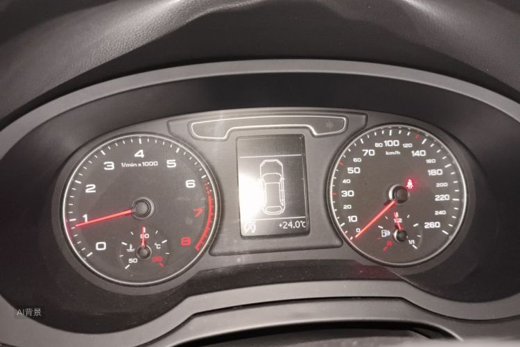 Audi Q3 2015 #13 Audi Q3 2015 car image #13