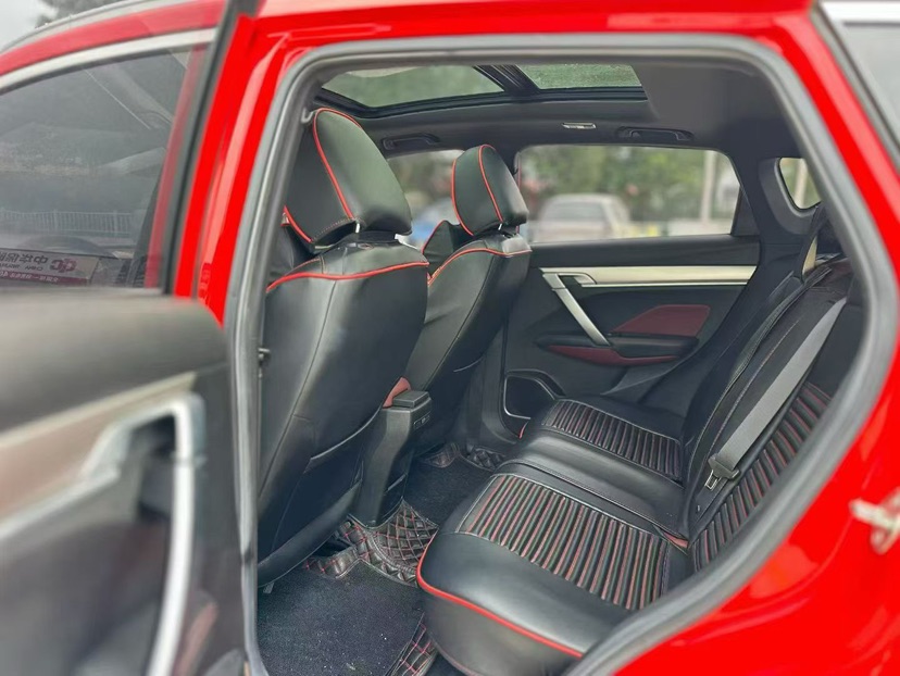 GEELY Coolray 2021 #6 GEELY Coolray 2021 car image #6
