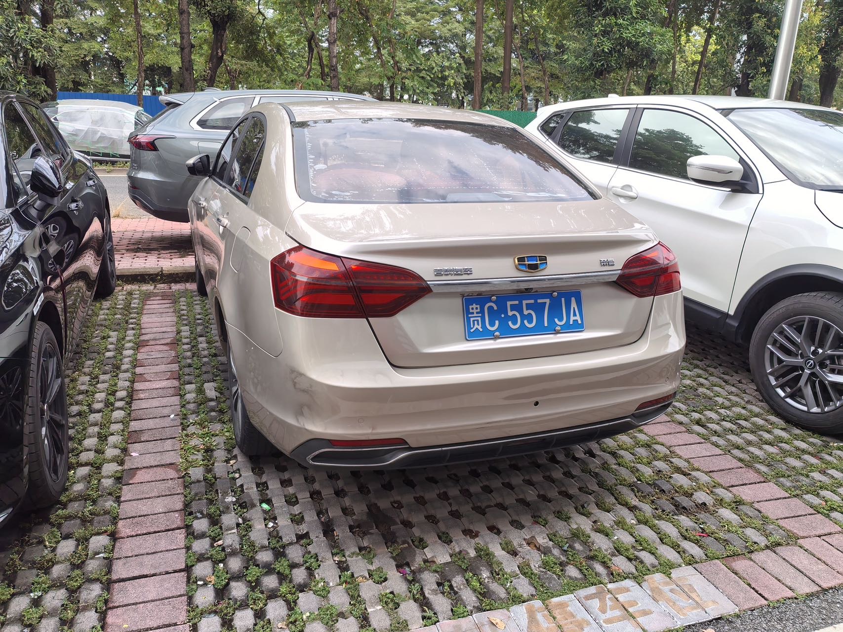 GEELY Emgrand 2018 #3 GEELY Emgrand 2018 car image #3