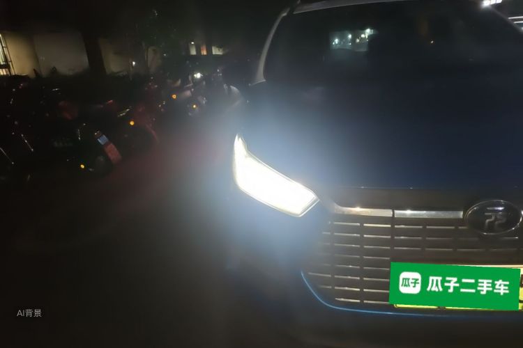 BYD Yuan New Energy 2019 imagen de coche #8
