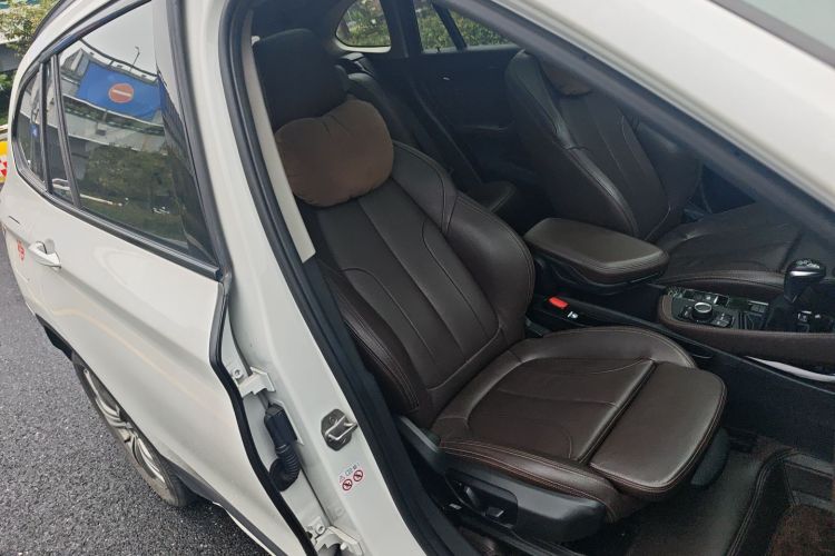BMW X1 2018 #21 BMW X1 2018 car image #21