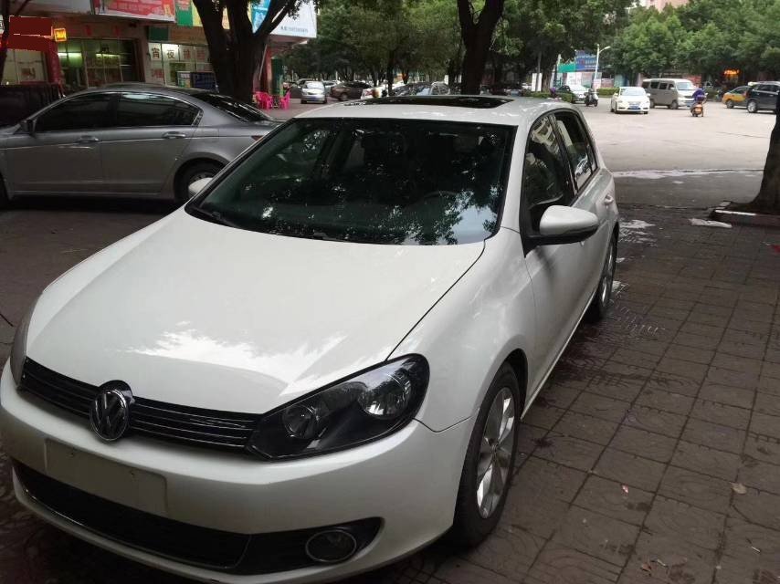 Volkswagen Golf 2012 Volkswagen Golf 2012 car image