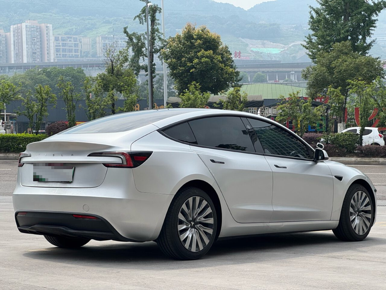 Tesla Model 3 2025 #9 Tesla Model 3 2025 car image #9