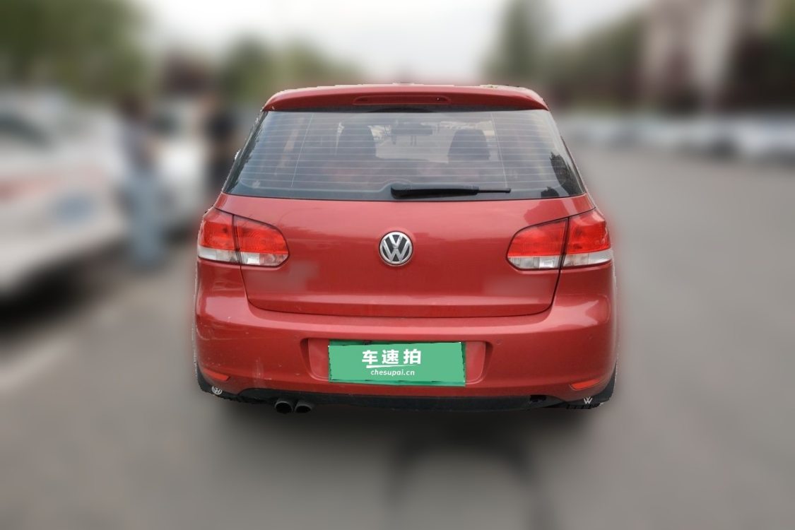 Volkswagen Golf 2011 car image #6
