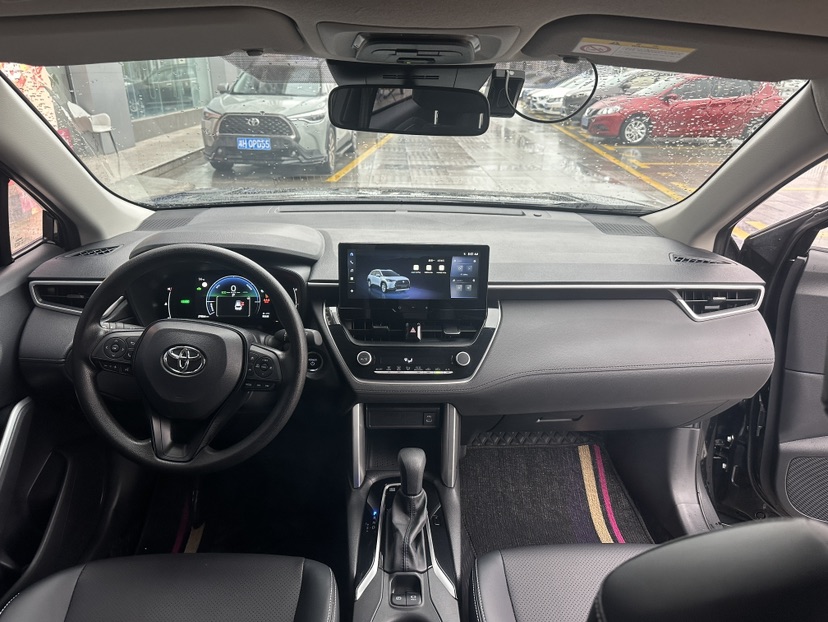 Toyota Corolla Cross 2024 car image #5