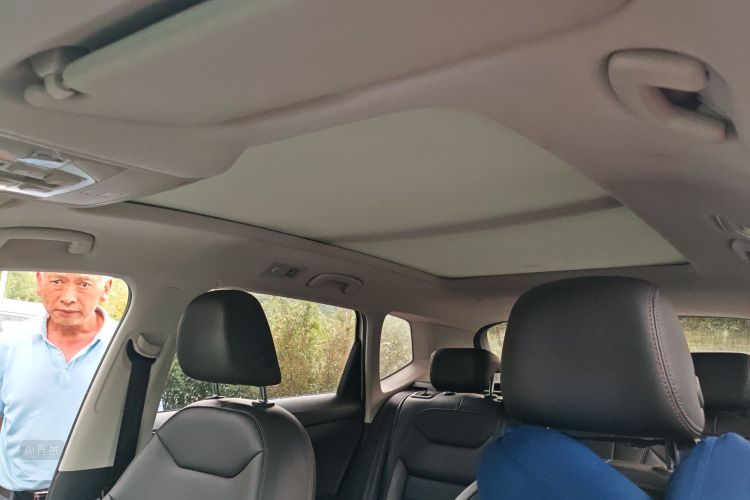 Volkswagen Tharu 2019 #20 Volkswagen Tharu 2019 car image #20