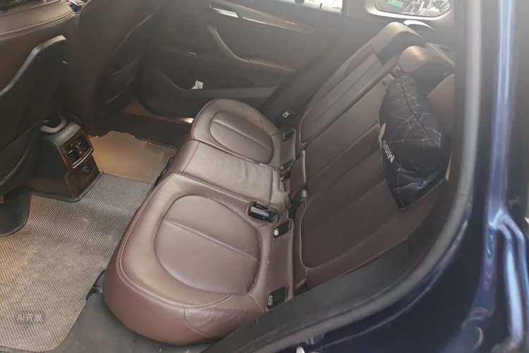 BMW X1 2017 #19 BMW X1 2017 car image #19
