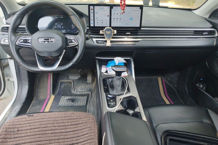 GEELY Emgrand 2023 car image #11