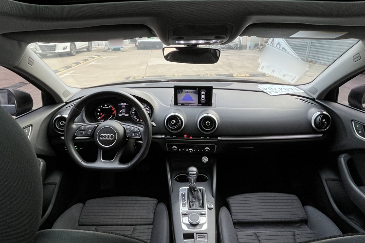 Audi A3 2019 imagem de carro #20