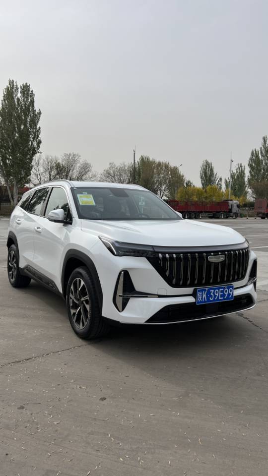 GEELY Boyue L 2026 car image #3