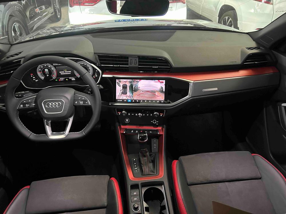 Audi Q3 2022 #18 Audi Q3 2022 car image #18
