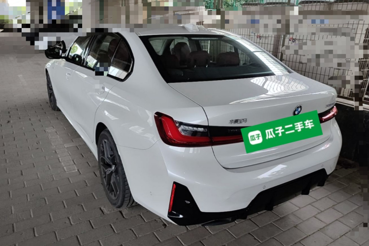 BMW 3 Series 2024 #5 BMW 3 Series 2024 car image #5