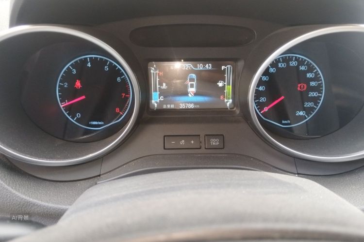 BYD Yuan 2017 #14 BYD Yuan 2017 car image #14