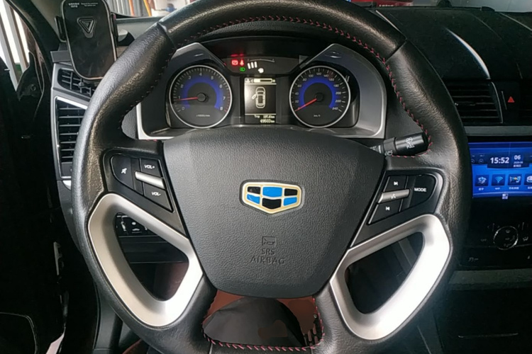 GEELY Emgrand 2015 #11 GEELY Emgrand 2015 car image #11