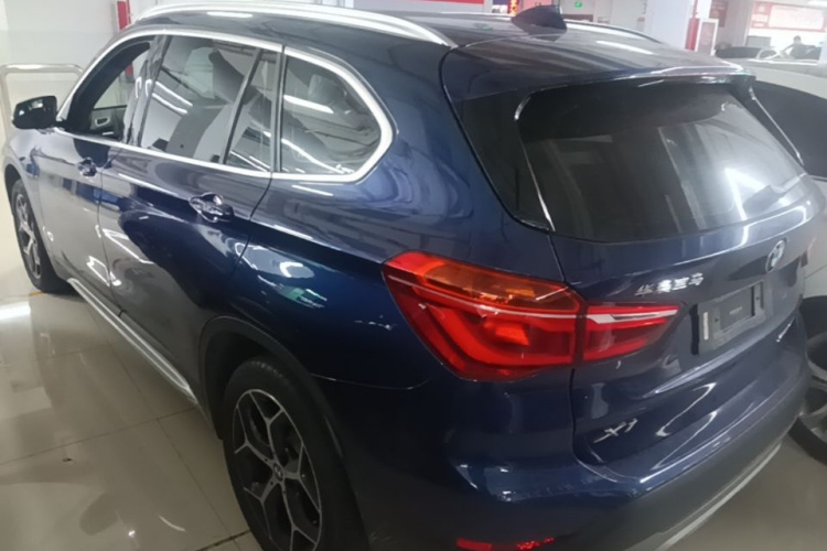 BMW X1 2018 #5 BMW X1 2018 car image #5